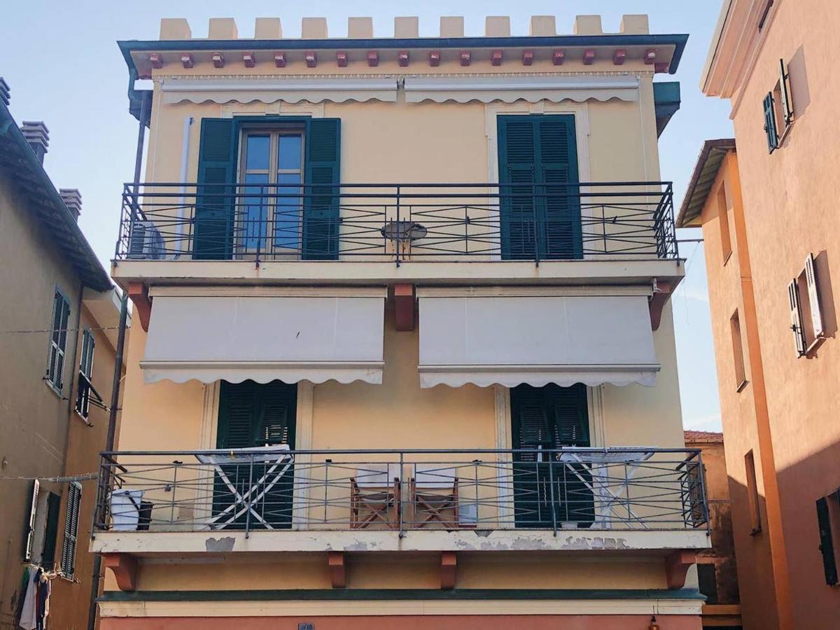 Apartamento L'Eternita' E' Il Mare Mischiato Col Sole Rimbaud Ventimiglia Exterior foto